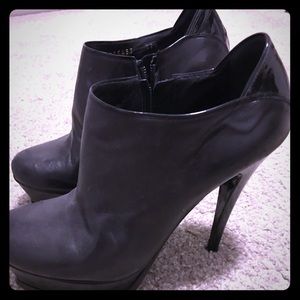 Yves Saint Laurent Black Leather Booties